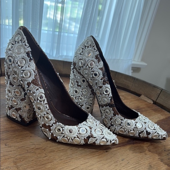 Tory Burch | *2 DIFFERENT SIZED SHOES* Francesca Roccia Rhinestone Heels 6.5 & 7 - Picture 3 of 17